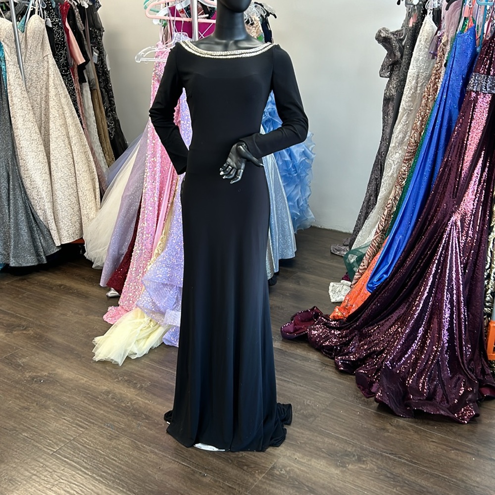 Milano Formals E1859 Black Size 12 Long Sleeve Long Dress With Beaded back
